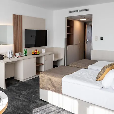 Airport Budapest Hotel