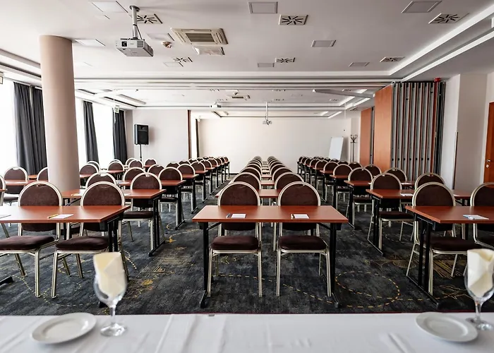Airport Budapest 4* Vecsés