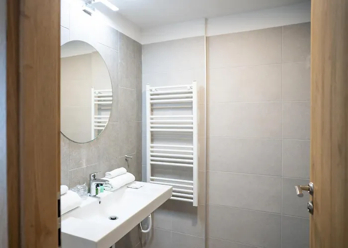 Airport Budapest 4*