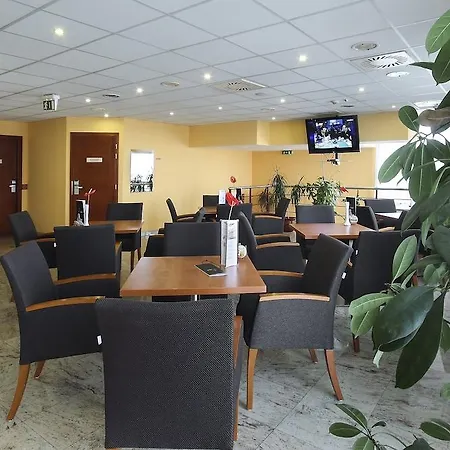 Airport Budapest Hotel