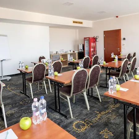 酒店 布达佩斯机场酒店