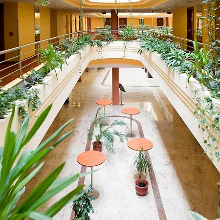 Airport Budapest 4* Vecsés