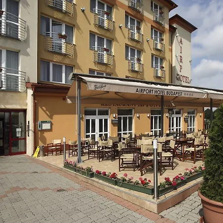 布达佩斯机场酒店 酒店 韦切什