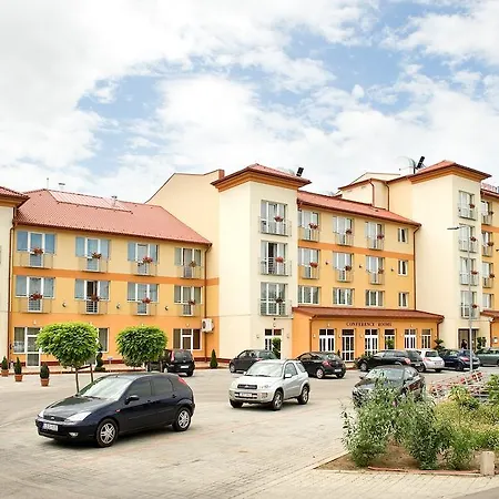 布达佩斯机场酒店 韦切什