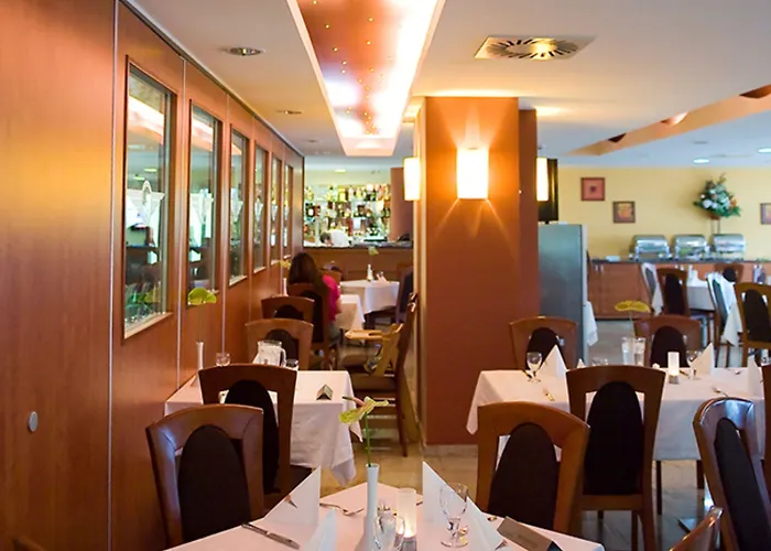 Airport Budapest Hotel Vecses