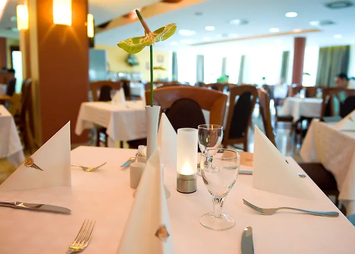 Airport Budapest 4* Vecses