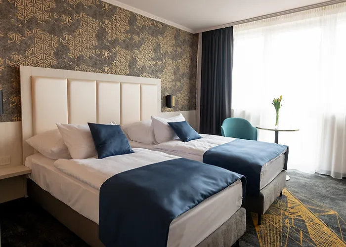 Airport Budapest 4*