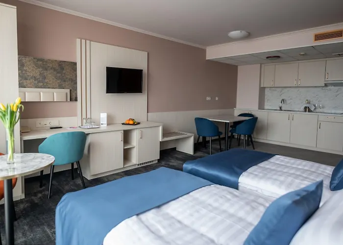 Airport Budapest 4*