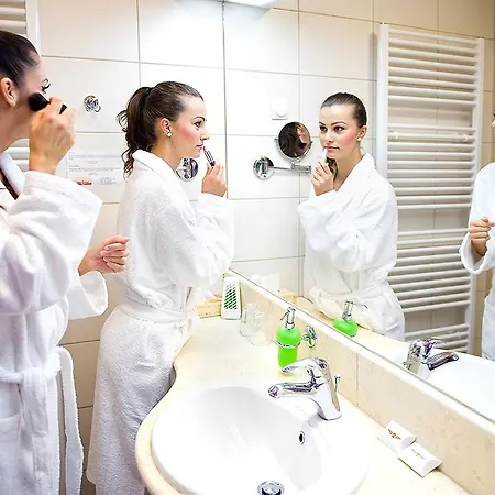 Airport Budapest Hotel